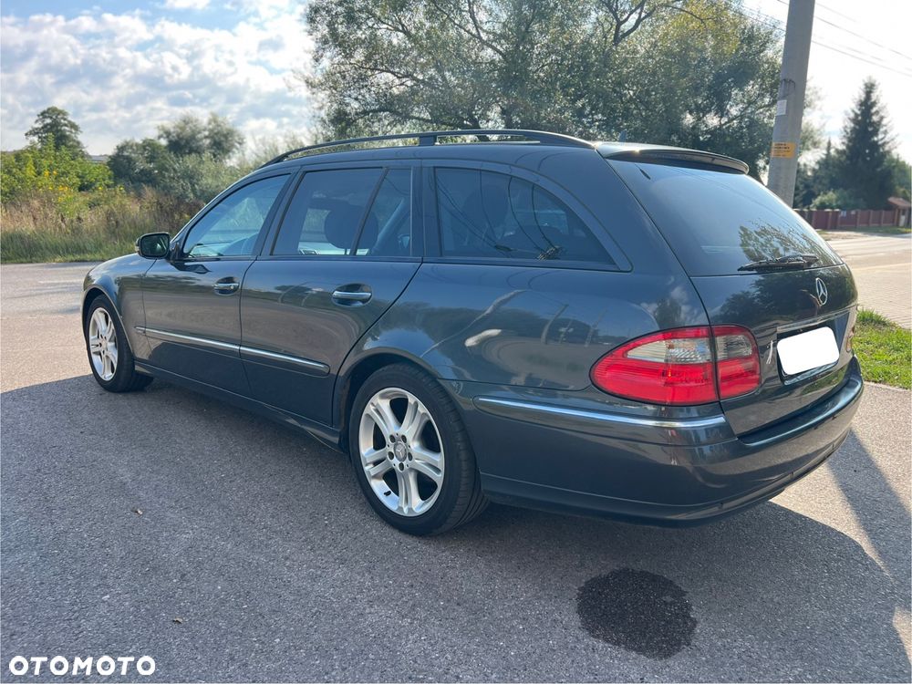 Mercedes-Benz Klasa E 200 CGI BlueEffICIENCY Avantgarde - 8
