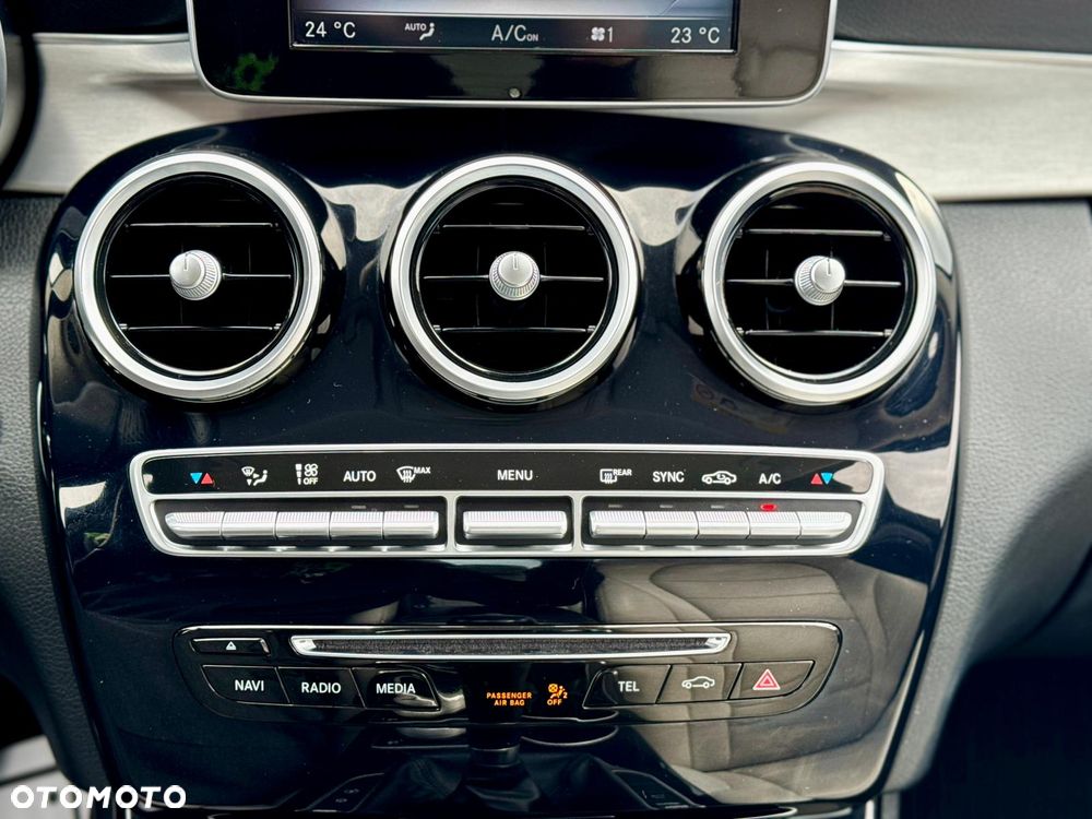 Mercedes-Benz Klasa C 200 (BlueTEC) d Avantgarde - 22