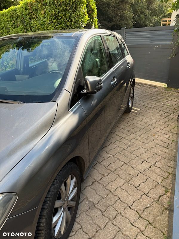 Mercedes-Benz Klasa B 200 CDI BlueEFFICIENCY EDITION 1 - 4