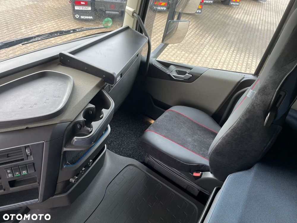 Volvo FH 460 I-Save Globetrotter/ACC/I-Park Cool/Retarder/Euro6e - 5