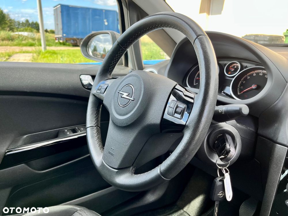 Opel Corsa 1.4 16V Energy - 22