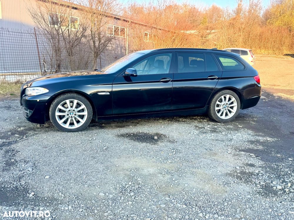BMW Seria 5 525d xDrive Sport-Aut. - 10