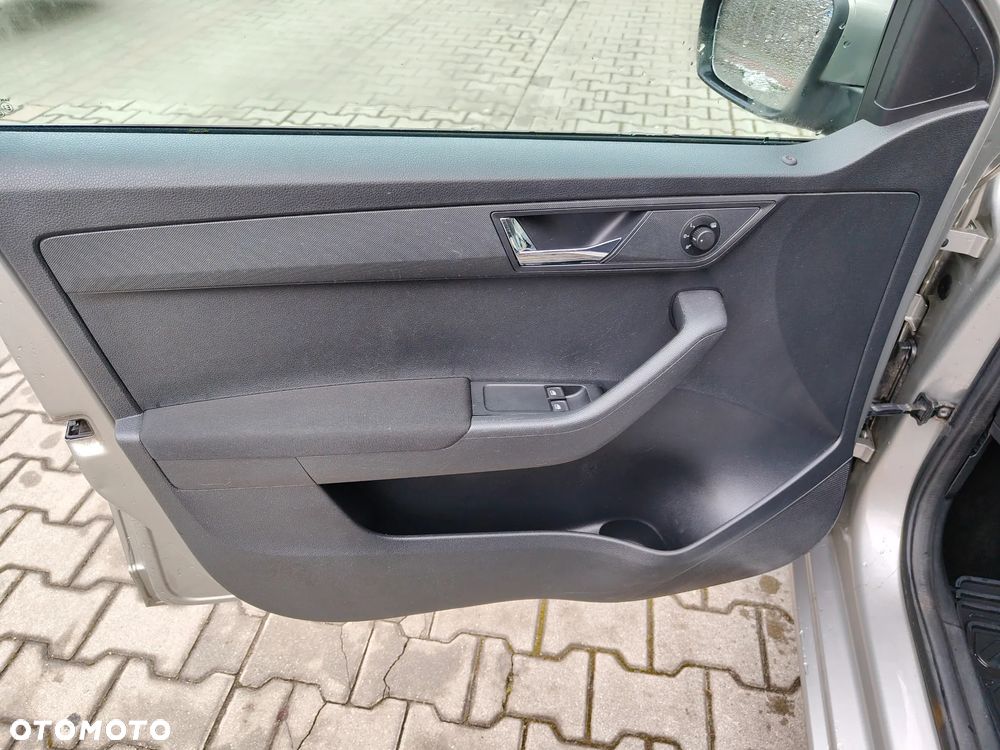 Skoda Fabia 1.0 Ambition - 12