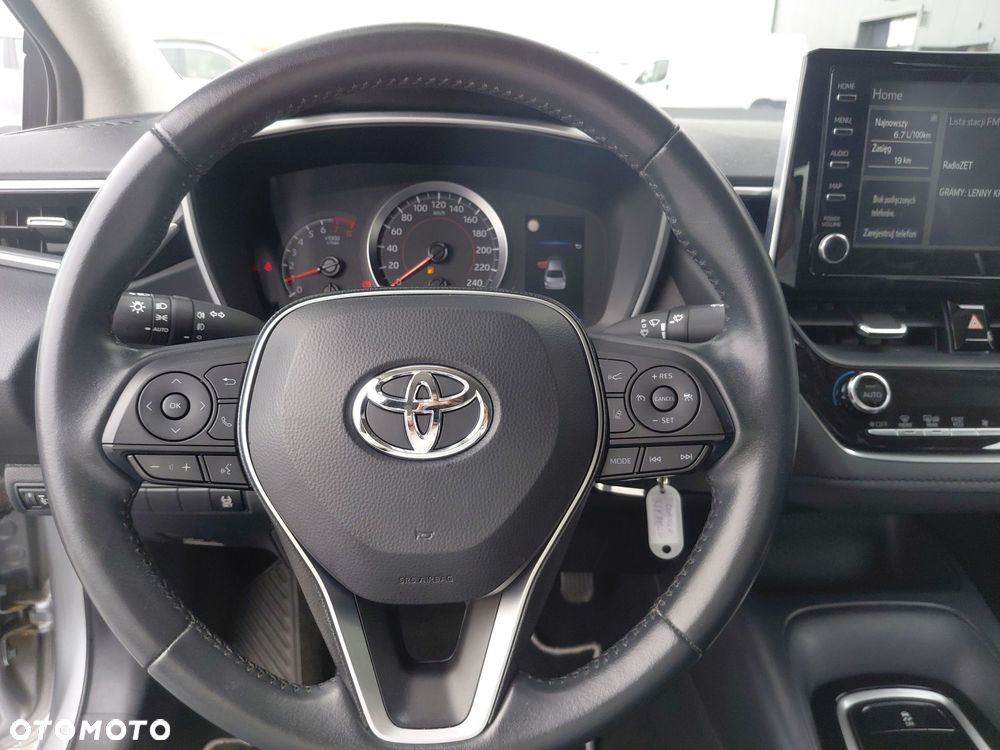 Toyota Corolla - 16