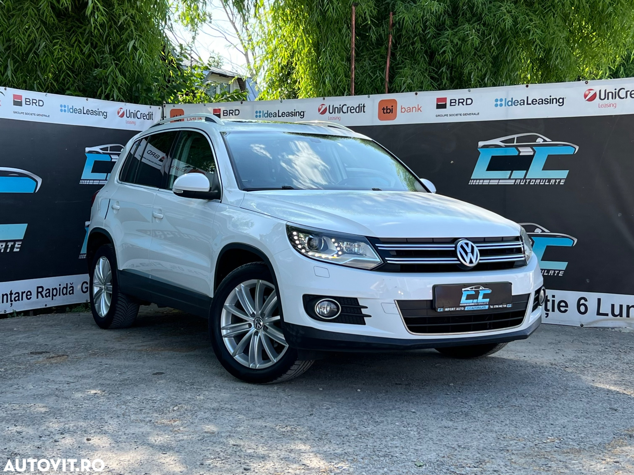 Volkswagen Tiguan 2.0 TDI BMT Sport & Style - 3