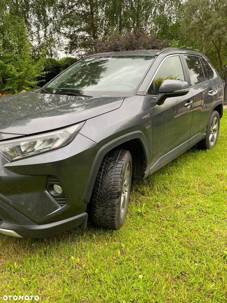 Toyota RAV4 - 7