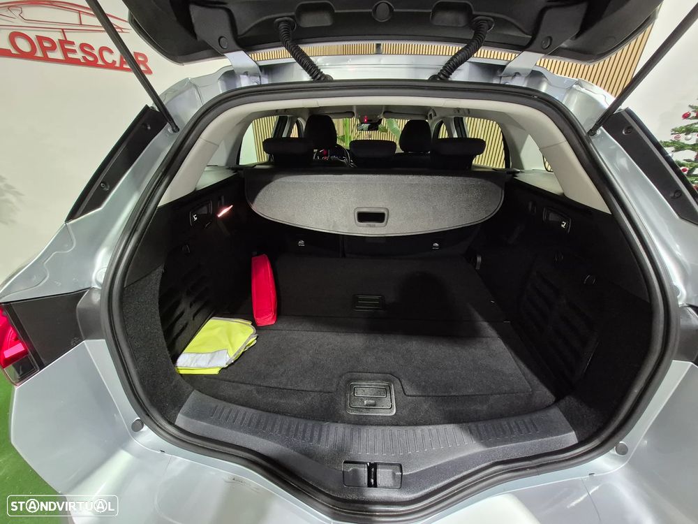 Renault Mégane Sport Tourer BLUE dCi 115 LIMITED - 31