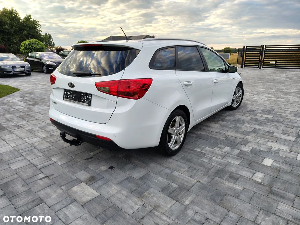 Kia Ceed 1.6 GDI Platinum Edition - 6
