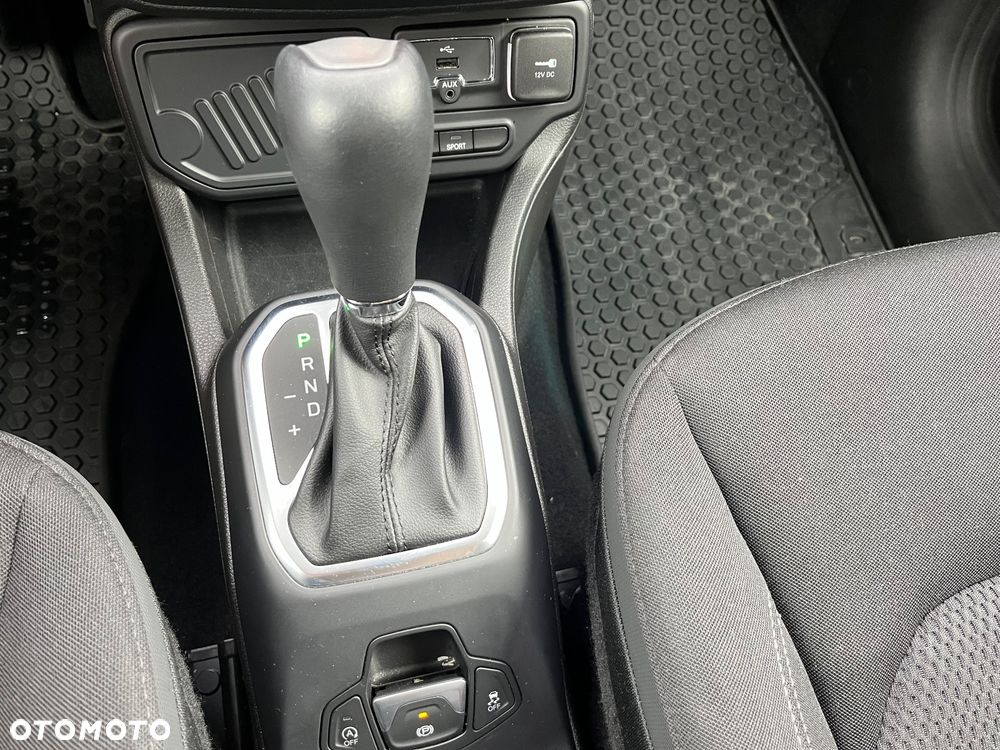 Jeep Renegade - 16