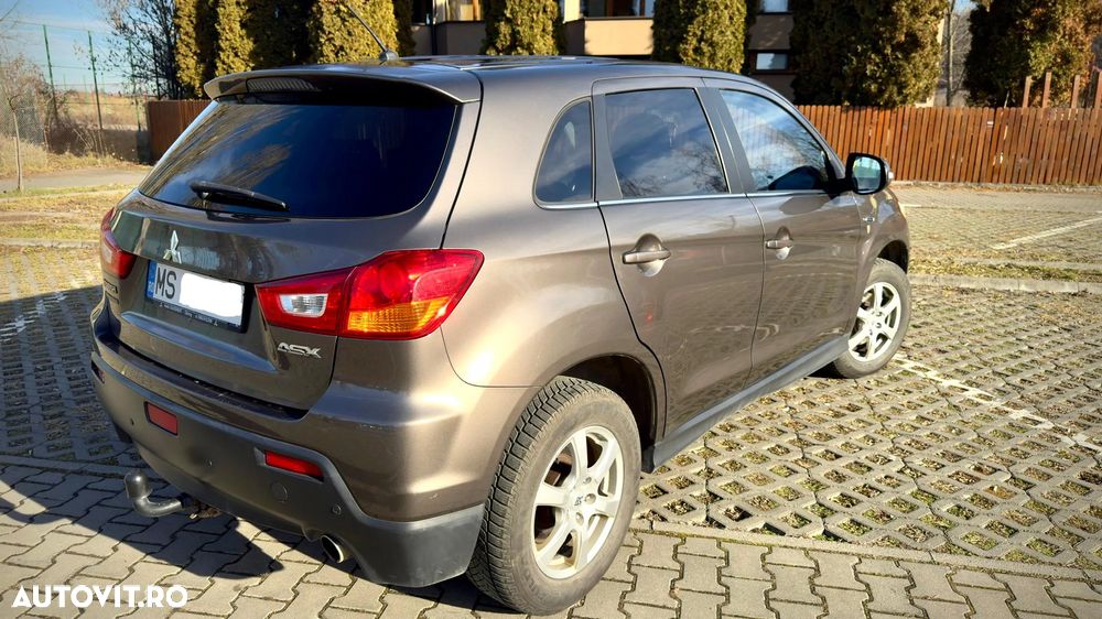 Mitsubishi ASX 1.8 DI-D 2WD Intense - 2