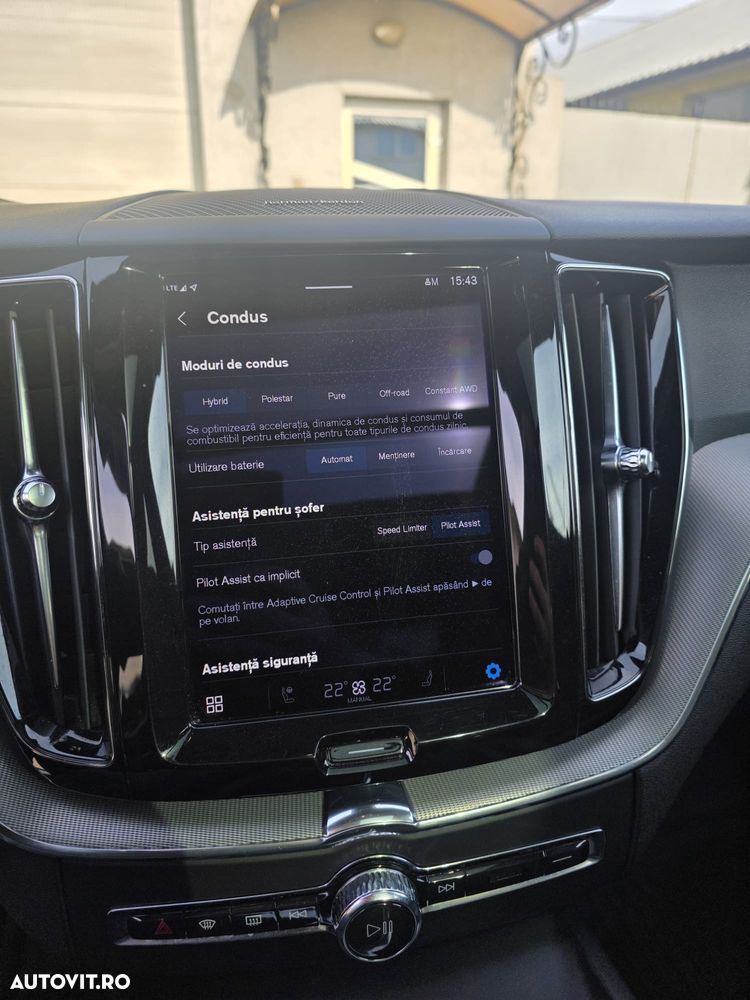 Volvo XC 60 Recharge T8 Twin Engine eAWD R-Design - 9