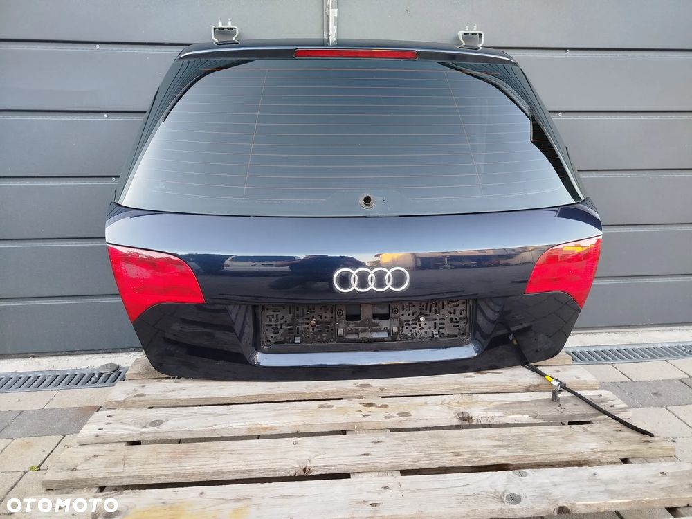 Audi A4 B7 klapa tylna  LZ5A - 1