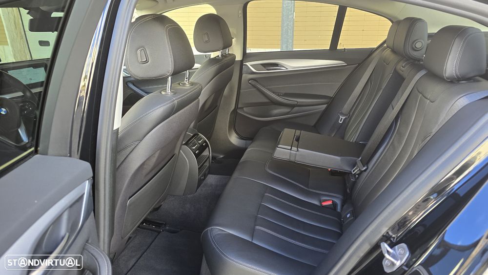 BMW 520 d Auto - 17