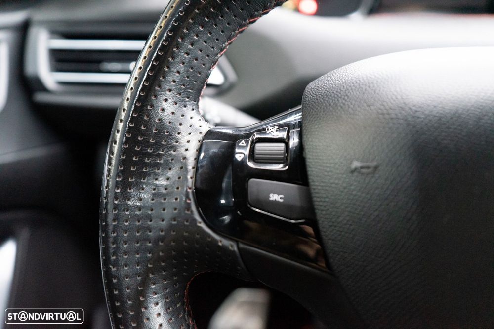 Peugeot 308 SW 2.0 BlueHDi GT Line - 31