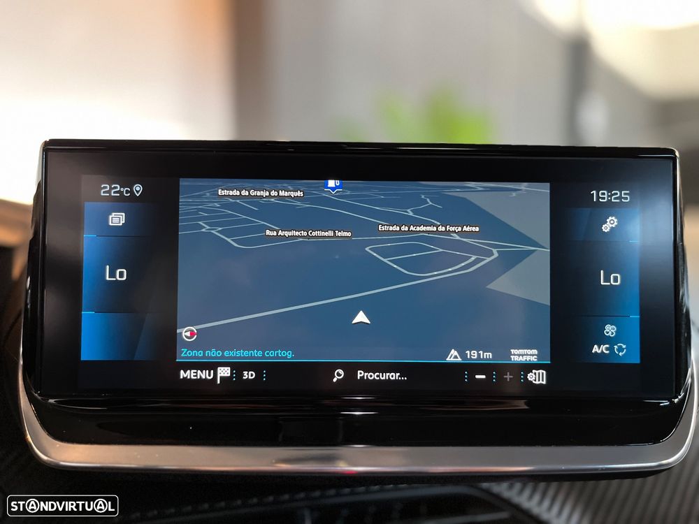 Peugeot 2008 1.2 Allure - 16