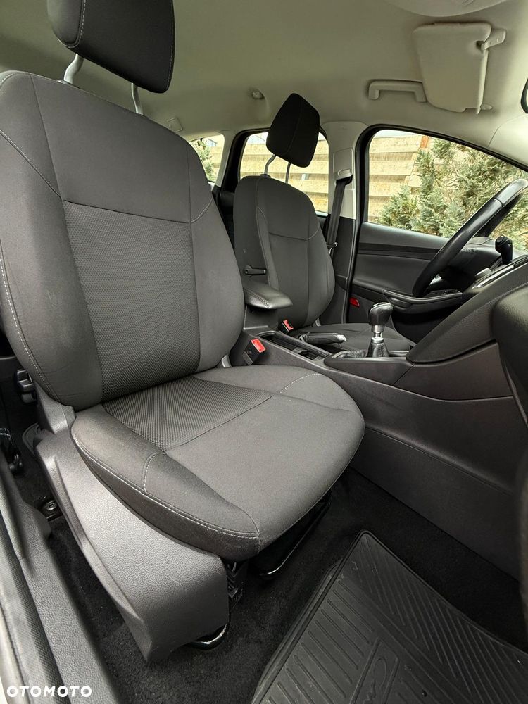 Ford Focus 1.5 EcoBlue Start-Stopp-System COOL&CONNECT - 21