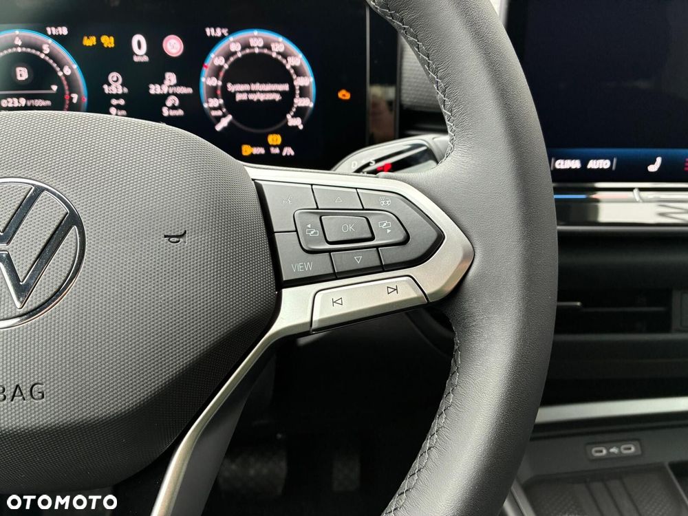 Volkswagen T-Roc - 11