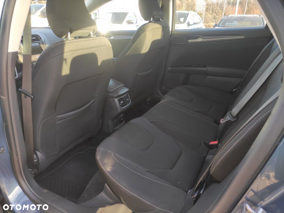 Ford Mondeo - 13