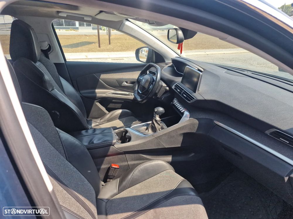 Peugeot 5008 1.5 BlueHDi Allure - 6