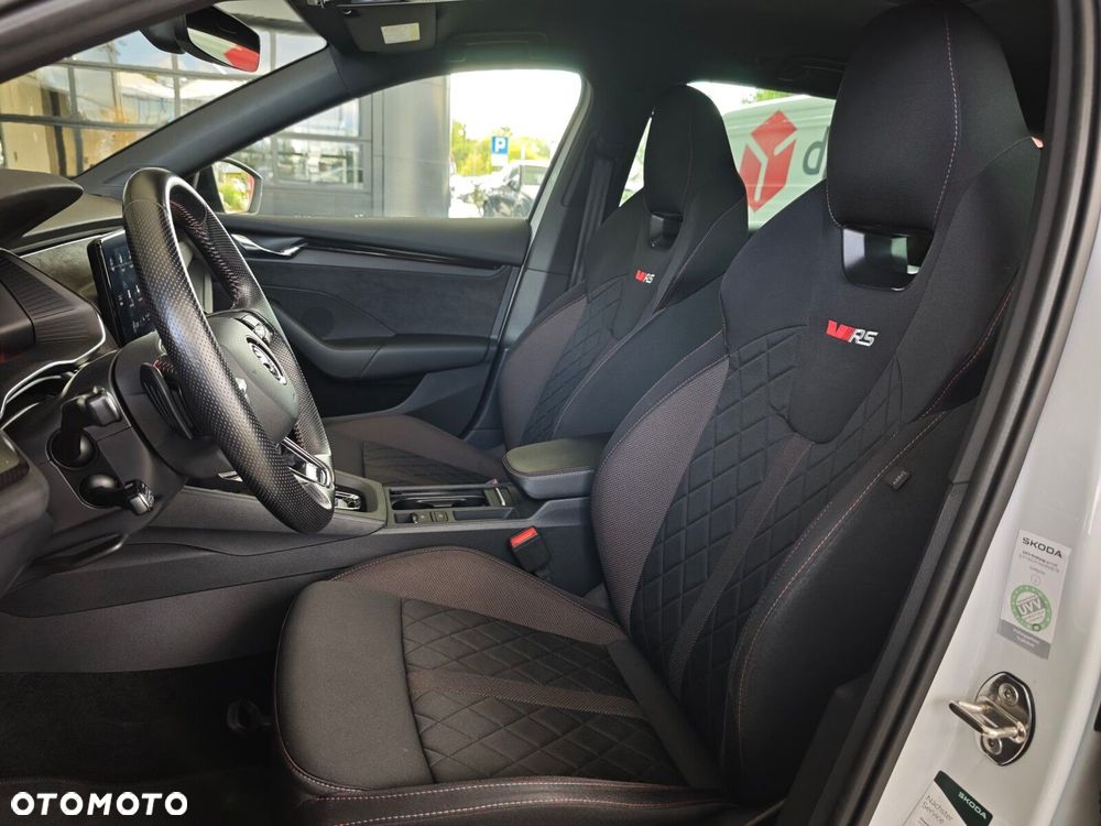 Skoda Octavia 2.0 TDI RS DSG - 11