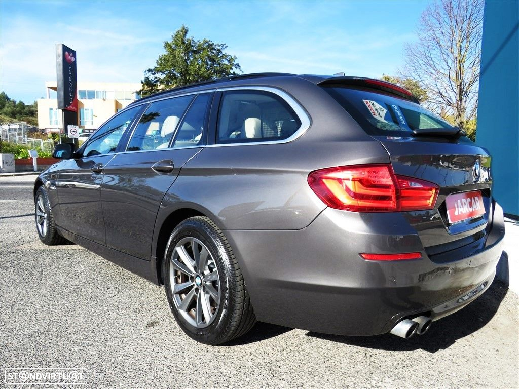 BMW 520 d Line Luxury Auto - 4