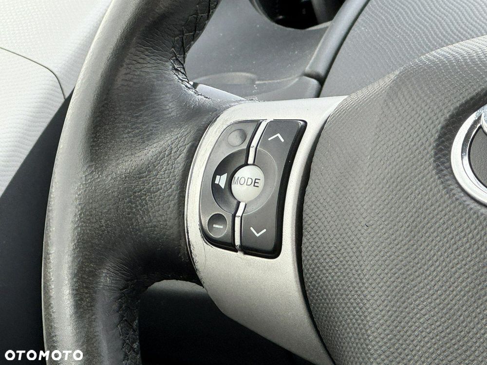 Toyota Yaris - 22