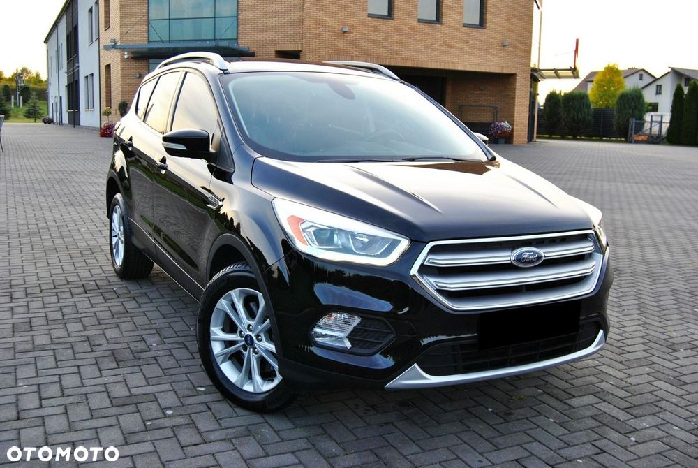 Ford Kuga 2.0 TDCi 4x2 Titanium - 1