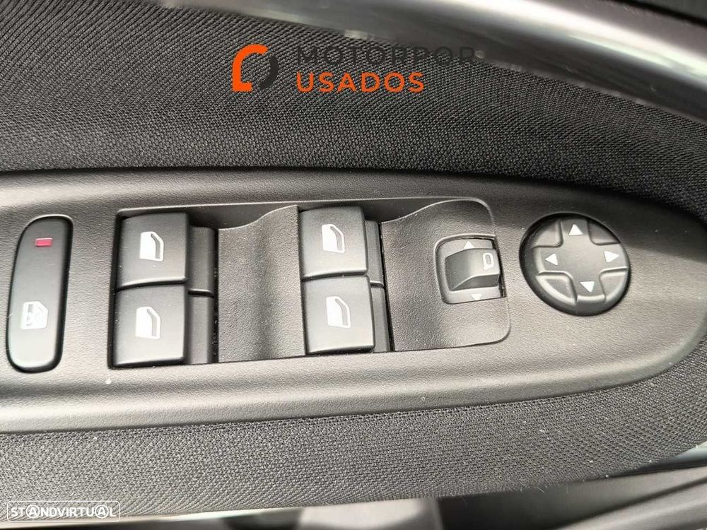 Fiat 600 1.2 Hybrid Icon - 17