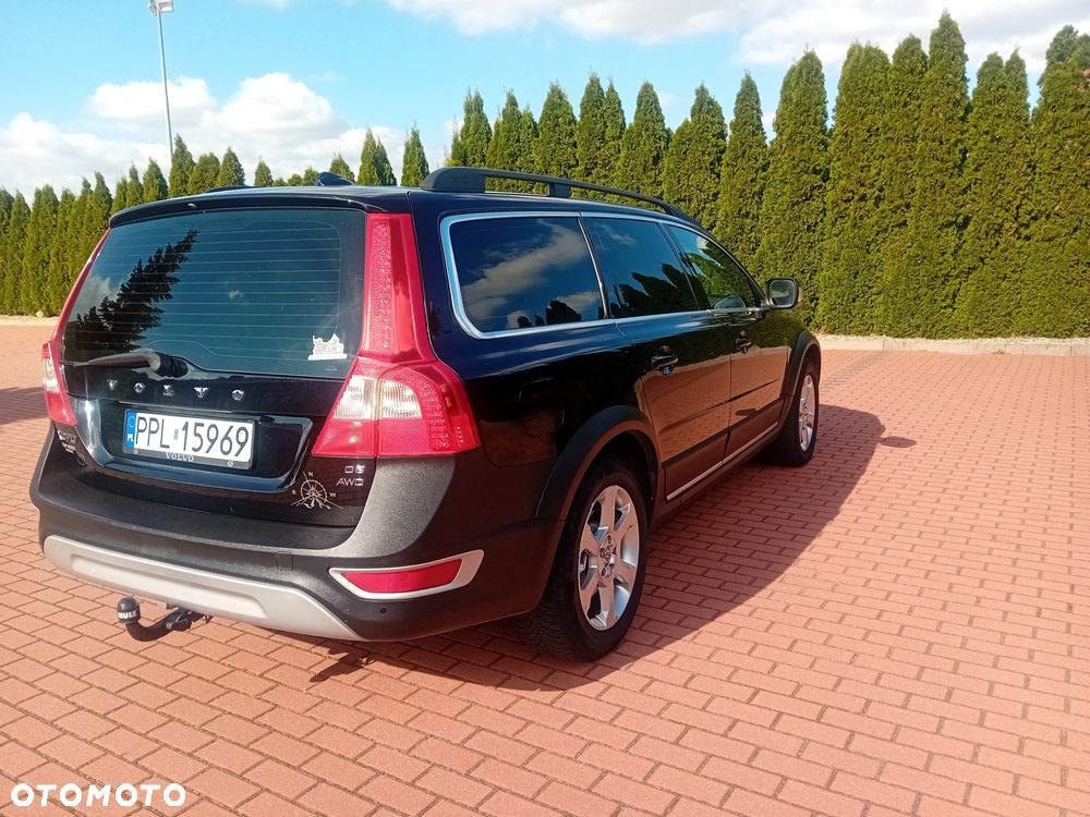 Volvo XC 70 D5 AWD Summum - 10