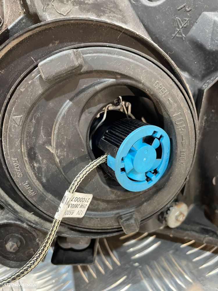 OTICA OTICAS DIREITA 8113047181 TOYOTA PRIUS W2 LIFTBACK OPTICA OPTICAS FAROL FAROIS ORIGINAL - 8