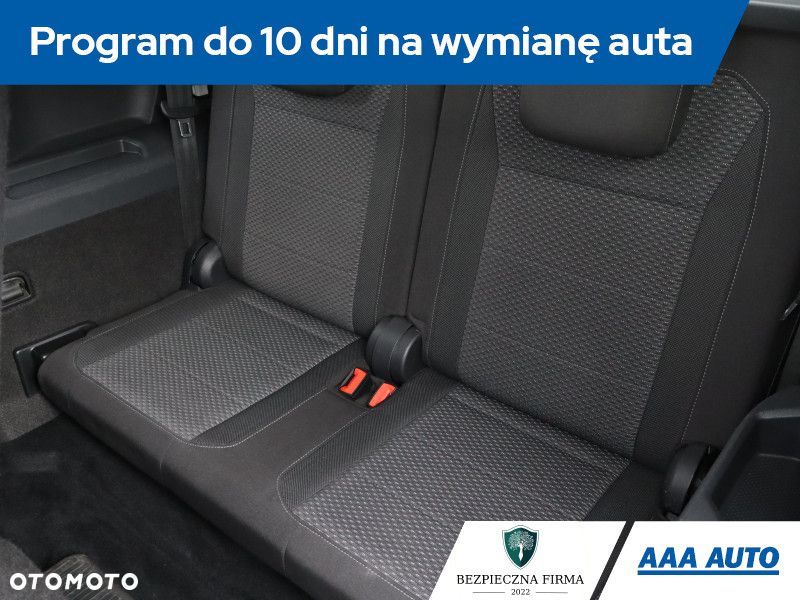 Volkswagen Tiguan Allspace - 19