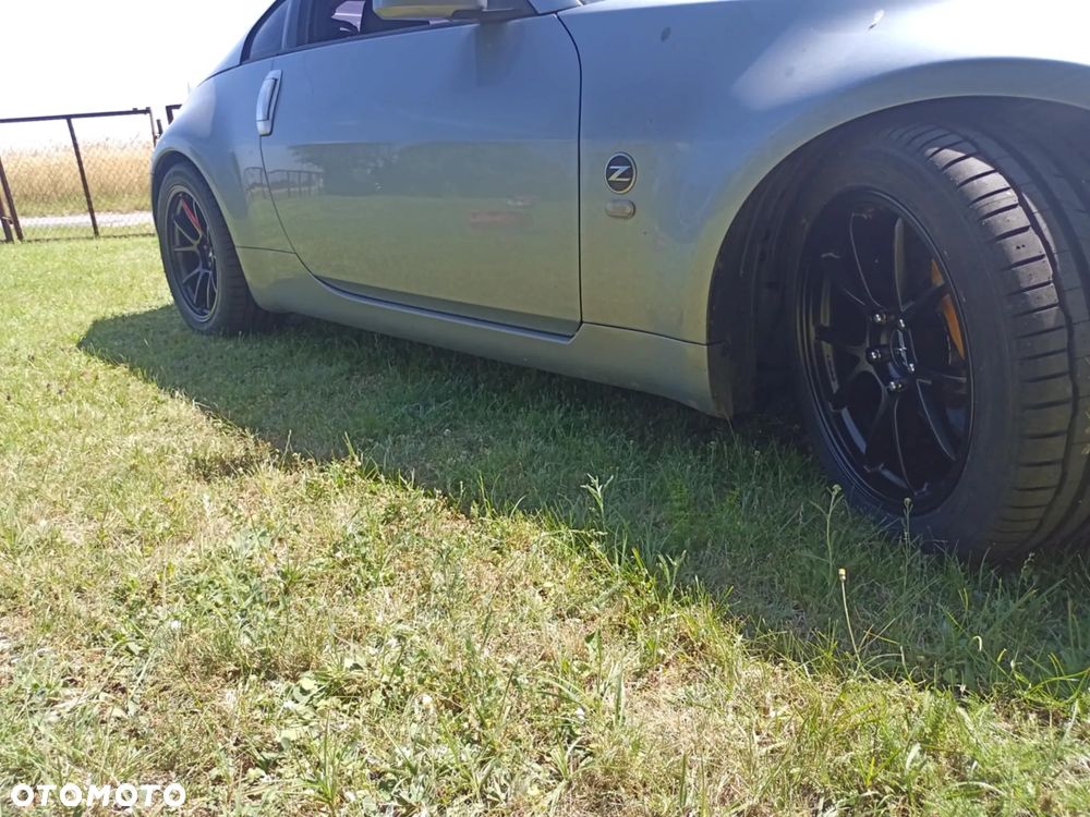 Nissan 350 Z 3.5 V6 - 5