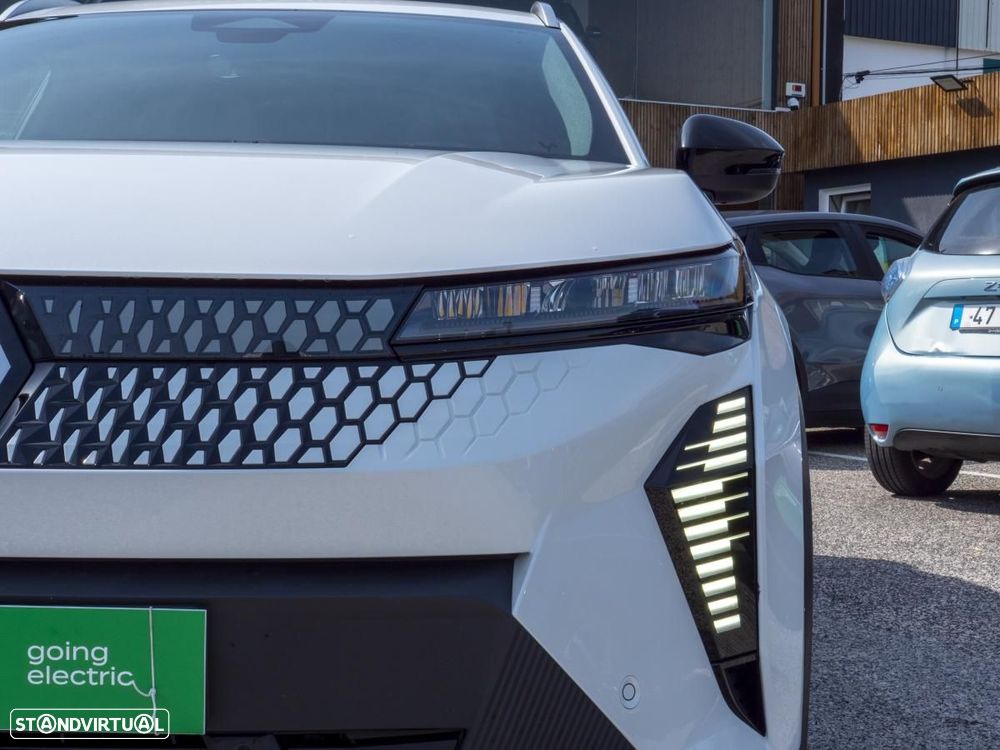 Renault Scénic E-Tech 60 kWh Techno - 7