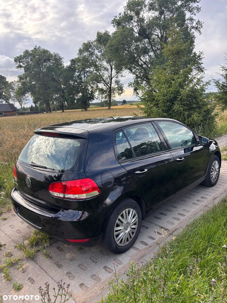 Volkswagen Golf 1.4 Comfortline - 2