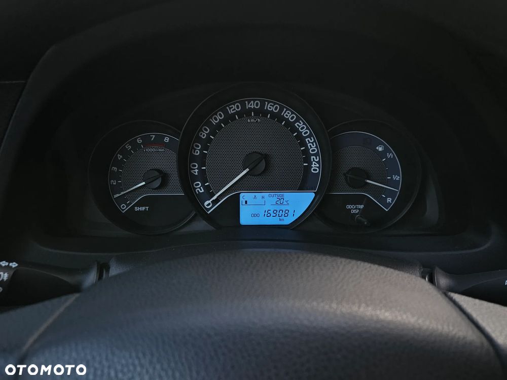 Toyota Auris 1.33 VVT-i - 30