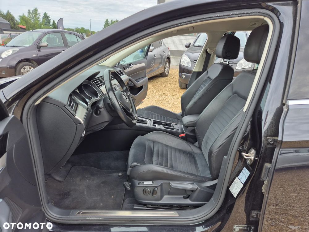 Volkswagen Passat Variant 2.0 TDI SCR DSG (BlueM Tech) Comfortline - 5