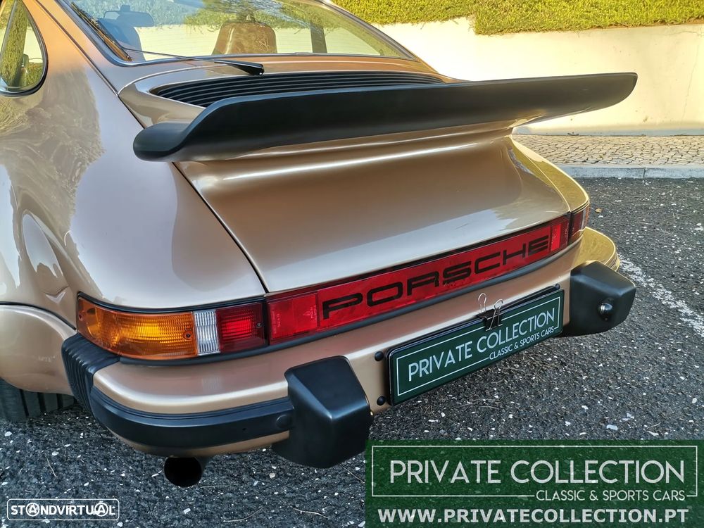 Porsche 911 Série G - 44