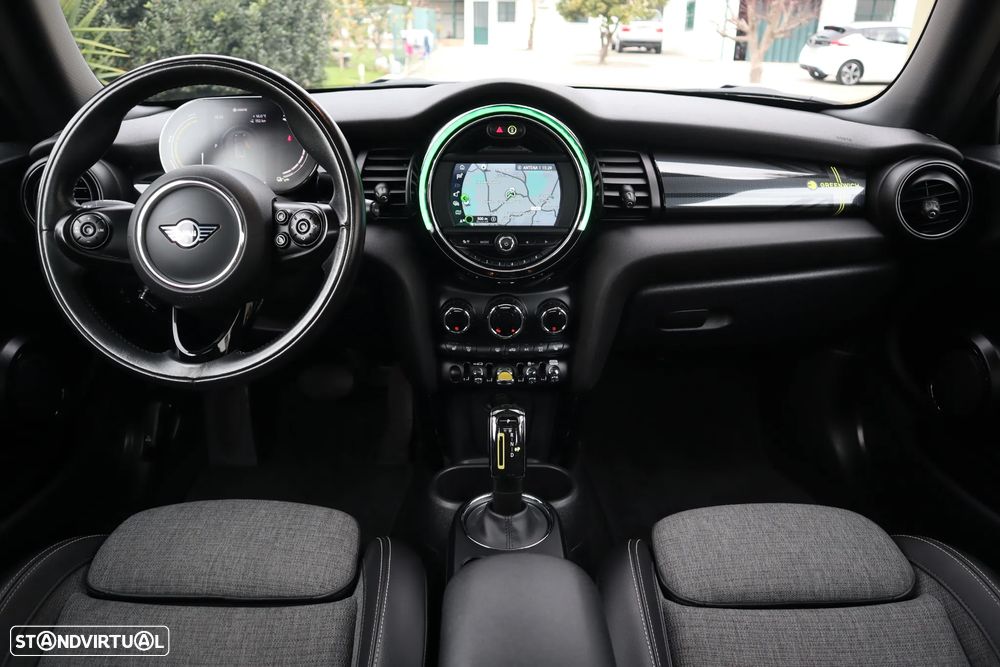 MINI 3 Portas Cooper SE - 28