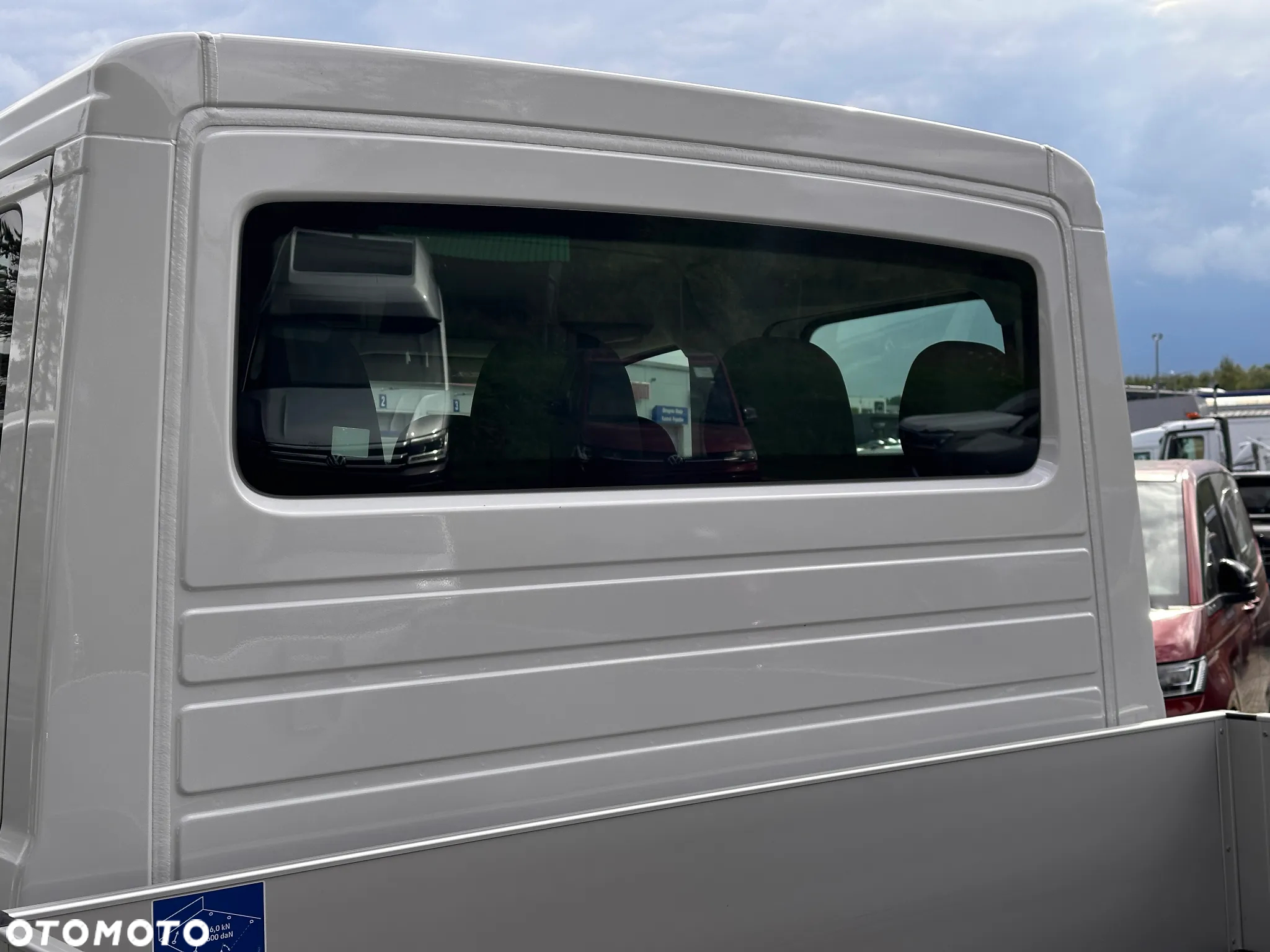 Volkswagen Crafter podwójna kabina - 11
