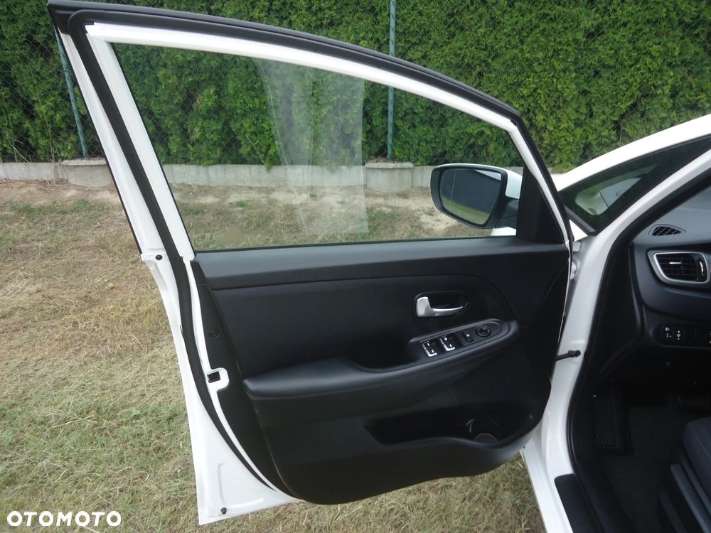 Kia Carens 2.0 GDI Automatik Edition 7 - 31