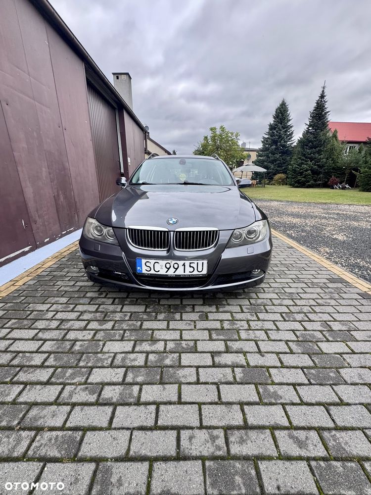 BMW Seria 3 325i - 11