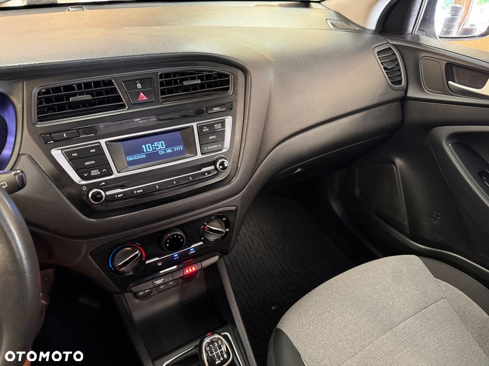 Hyundai i20 1.1 CRDi BlueDrive Comfort - 3