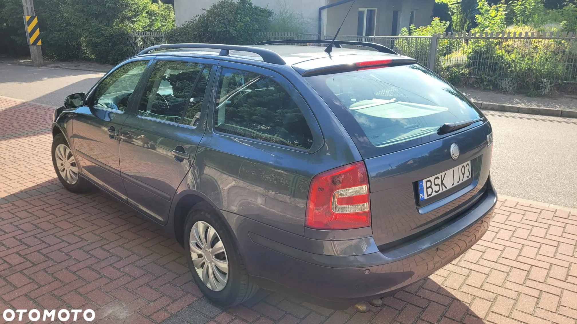 Skoda Octavia Combi 2.0 TDI DPF Ambiente - 23