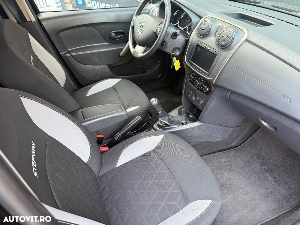 Dacia Sandero Stepway TCe 90 Prestige - 14