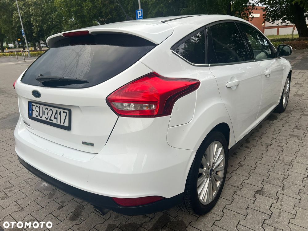 Ford Focus 1.5 EcoBoost Titanium ASS - 5