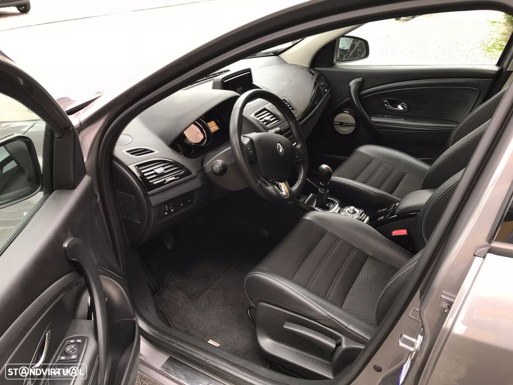 Renault Mégane ENERGY dCi 110 Start & Stop Bose Edition - 5