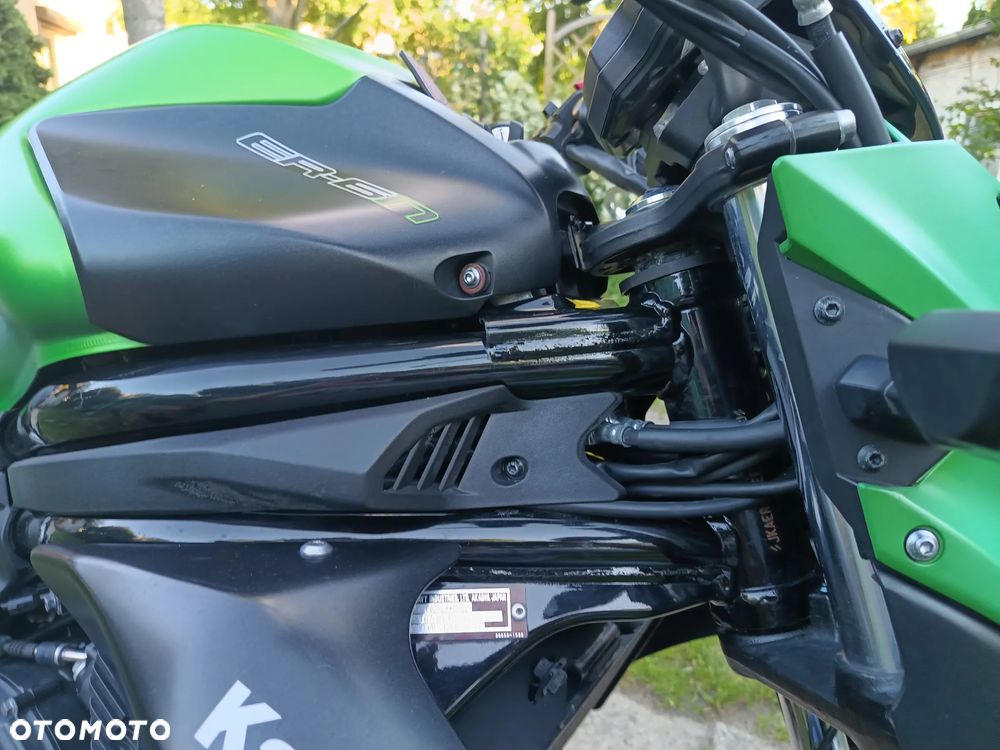 Kawasaki ER - 3