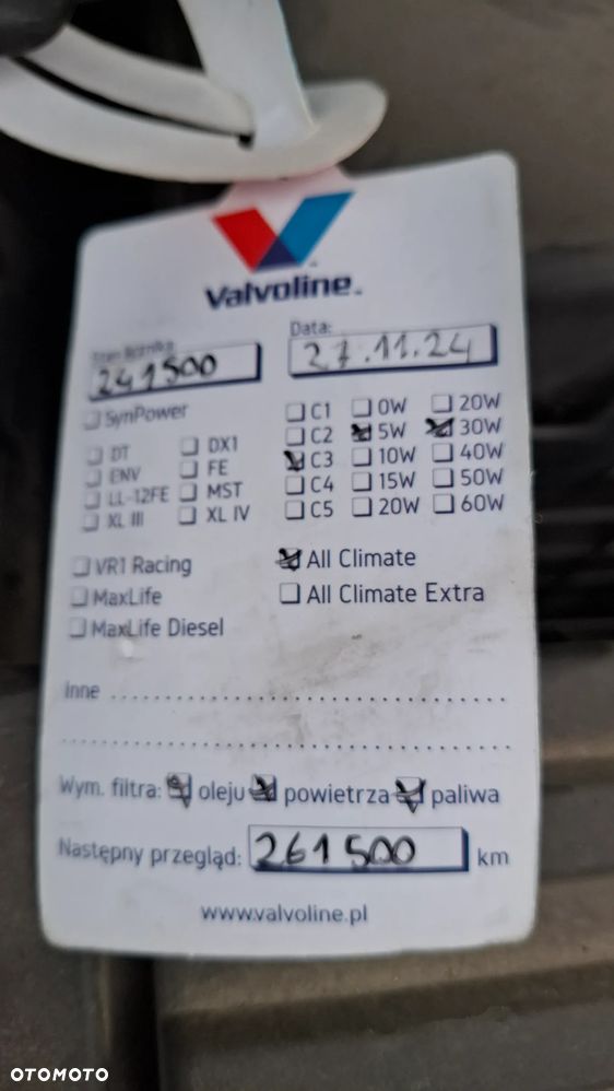 Volkswagen Passat - 14