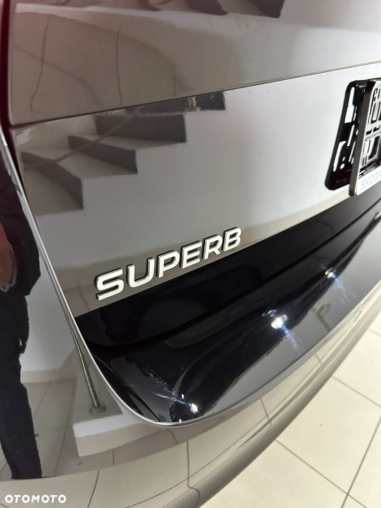 Skoda Superb 2.0 TSI Edition 130 DSG - 21