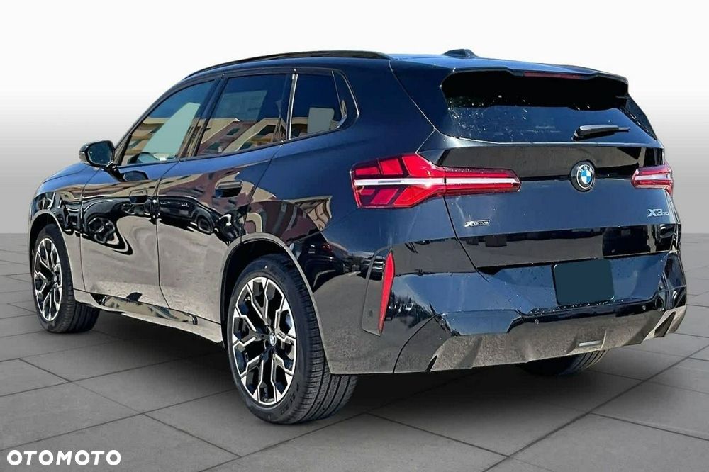 BMW X3 xDrive20 mHEV - 3